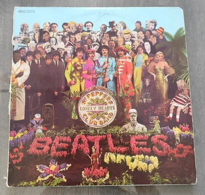 The Beatles Sgt. Pepper's Lonely Hearts Club Band · Lp