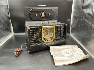 Zenith Trans-Oceanic Radio Model G500- Tested & Working