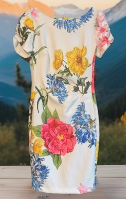 NWT Women  Karl Lagerfeld White Flowered Short Sleeve Knee Length  Dress,Sz.4, 8