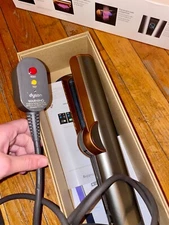 Dyson Airstrait™ straightener (Nickel/Copper)