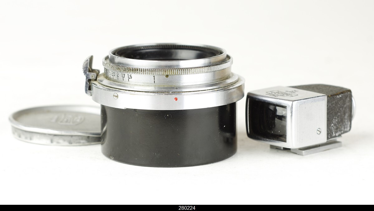 Zeiss Jena Tessar 8/2,8cm 28mm + Finder for Zeiss Ikon Contax II