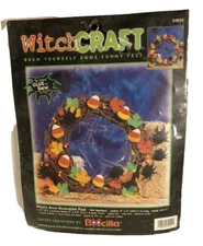 Bucilla Boocilla Felt Wreath Applique Kit Witch's Brew 34024 Vintage 2000 Sealed