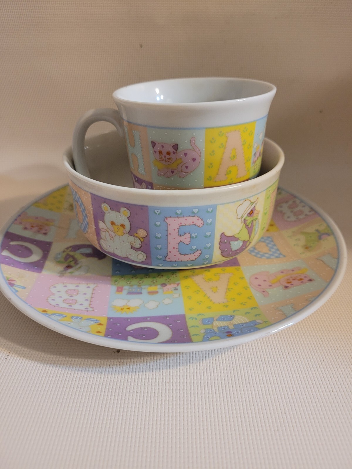 Rare Vintage Enesco Ceramic Toddler's Dinnerware Set~ Plate Bowl Cup ~ 1983