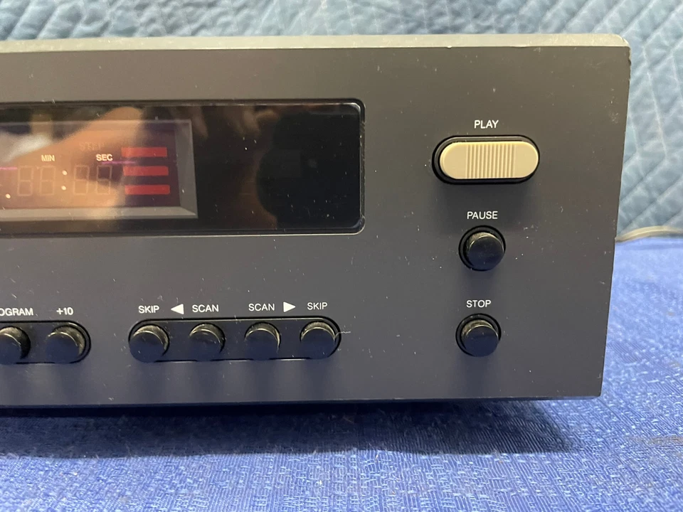 Reproductor de discos compactos NAD Multiple Play 5060 usado (leer descripción) Foto 4 de 4