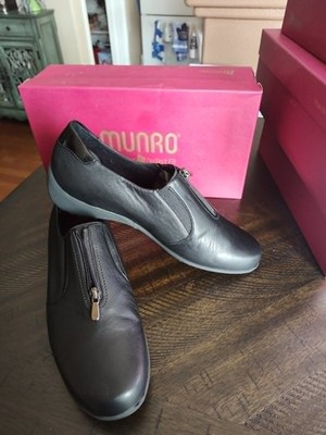 Munro Berley Black Made in USA NEW in Box
