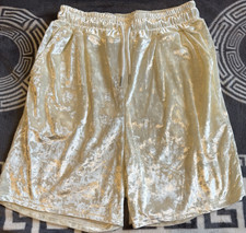 Women’s/Teens velvet shorts