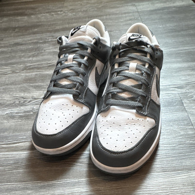 Nike Dunk Low Men's Gray/White Colorblock Lace Up Low Top Athletic Sneakers