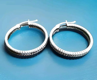 Erick's Sterlingsilber 1 1/8 Zoll Breite Diamantschliff Creolen Taxco.925 