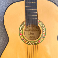 Monroy Grupo Monroy Paracho 4/4 Right-Handed 6-String Classical Guitar Natural