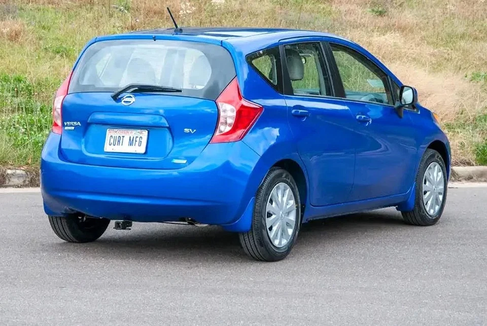 For Nissan Versa Note 14-19 Trailer Hitch Class 1 Square Concealed Trailer Hitch Foto 2 de 4