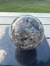 Yooperlite Crystal Sphere 323 Grams UV Reactive