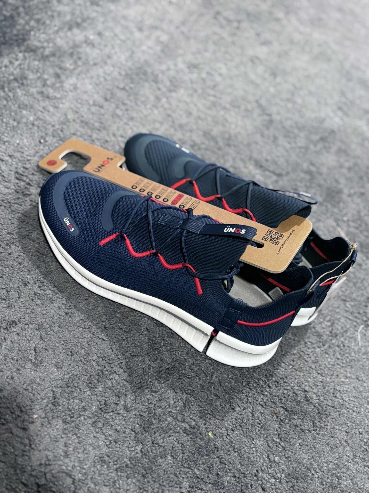 - Mens Size 11-12