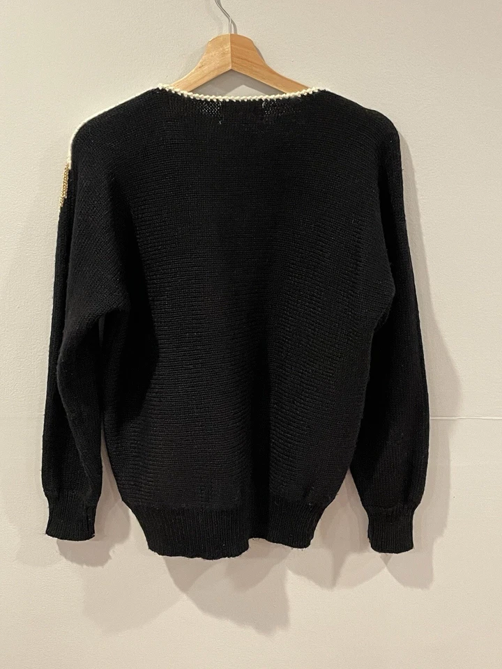 Suéter vintage anos 80 Jaclyn Smith preto dourado metálico enfeitado com miçangas médio - Imagem 4 de 4