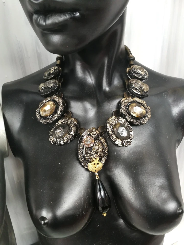 luxury jewelry antique necklace woman gothic pendant cameo obsidian black stone - Image 3 of 4