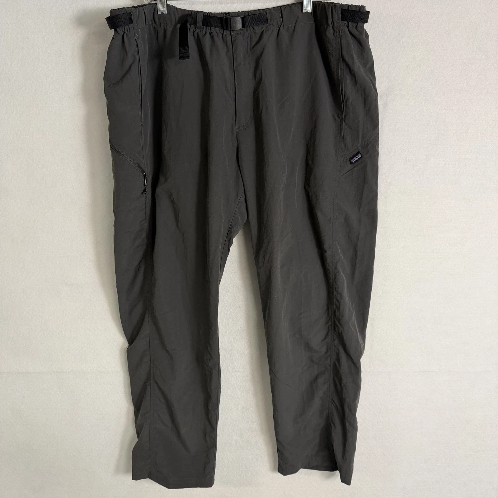 NEW Patagonia Hiking Pants XXL Grey Nylon Belted GI 3 Water Repellent UPF 50+