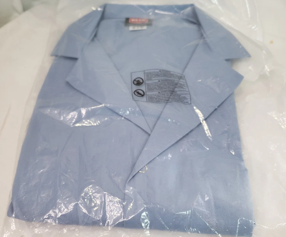 Red Kap Mens RK Lab Coat With Pockets, Light Blue, Regular/Medium - Image 3 of 4