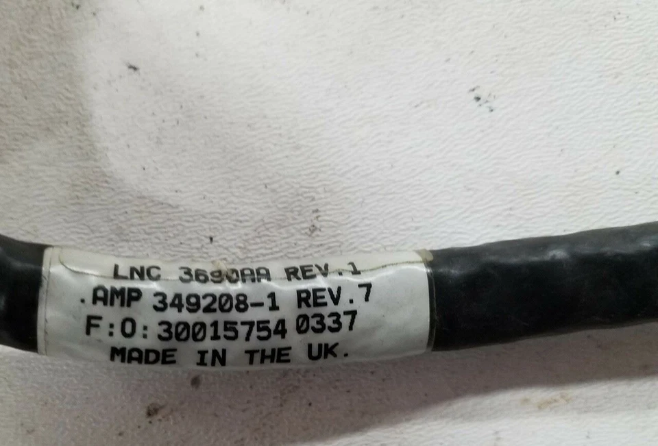 Cable de batería positivo Jaguar XJ8 XJR 1998 a 2003 VDP XK8 XKR LNC3690AA LJE3690 Foto 3 de 4