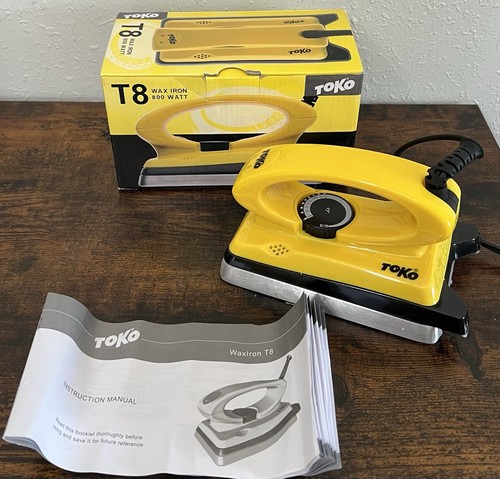 TOKO T8 800W Wax Iron (5547182)