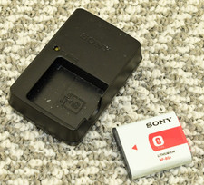 Sony BC-CSGD Battery Charger w NP-BG1 G Type Battery - Working, FAST SHIPPING