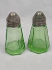 Hazel Atlas Uranium Green Depression Glass Salt & Pepper Shaker Octagon MCM (d)