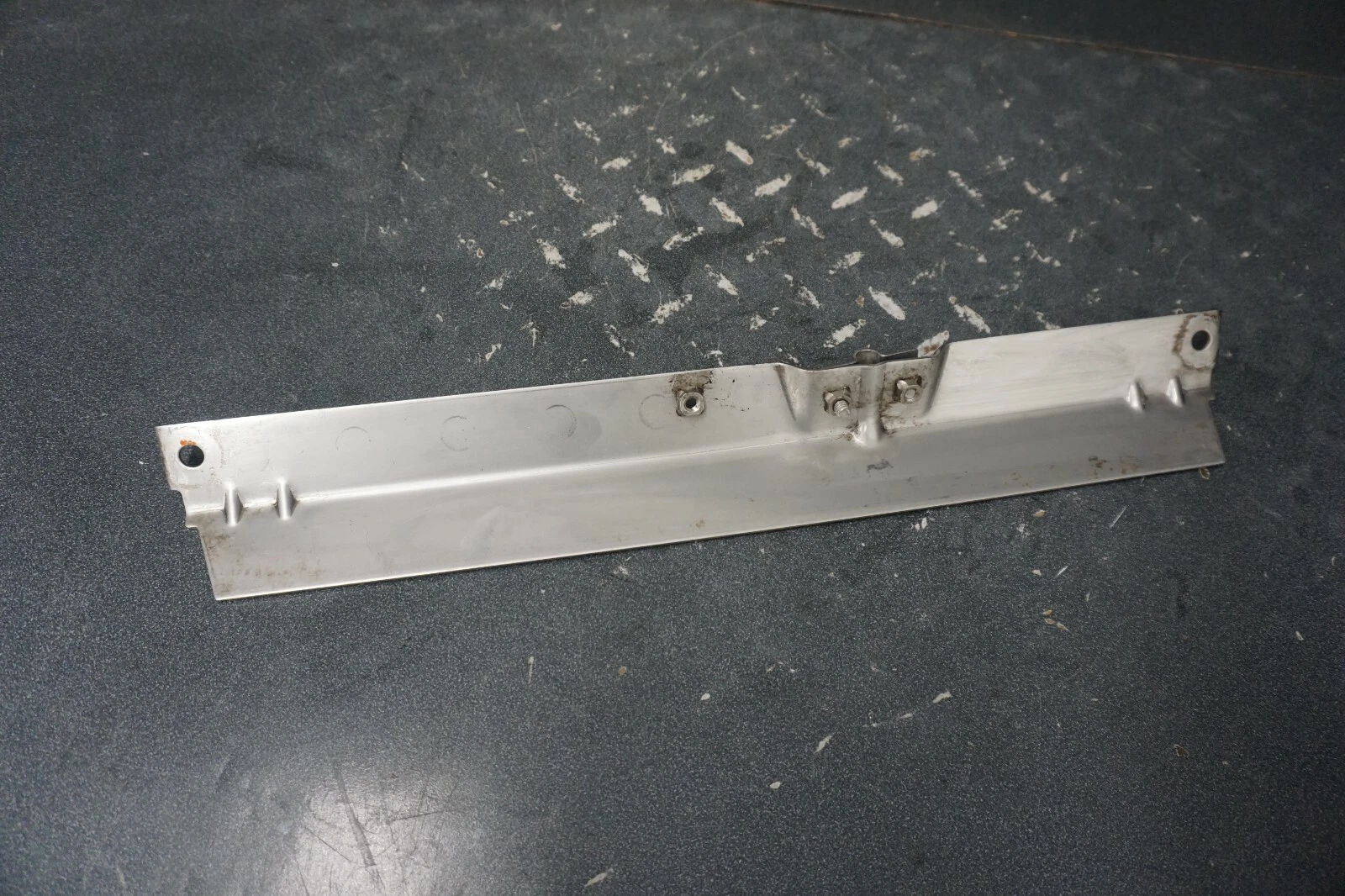 1995-1997 Yamaha OEM Stopper Cable Bracket Freshwater WaveRaider 1100