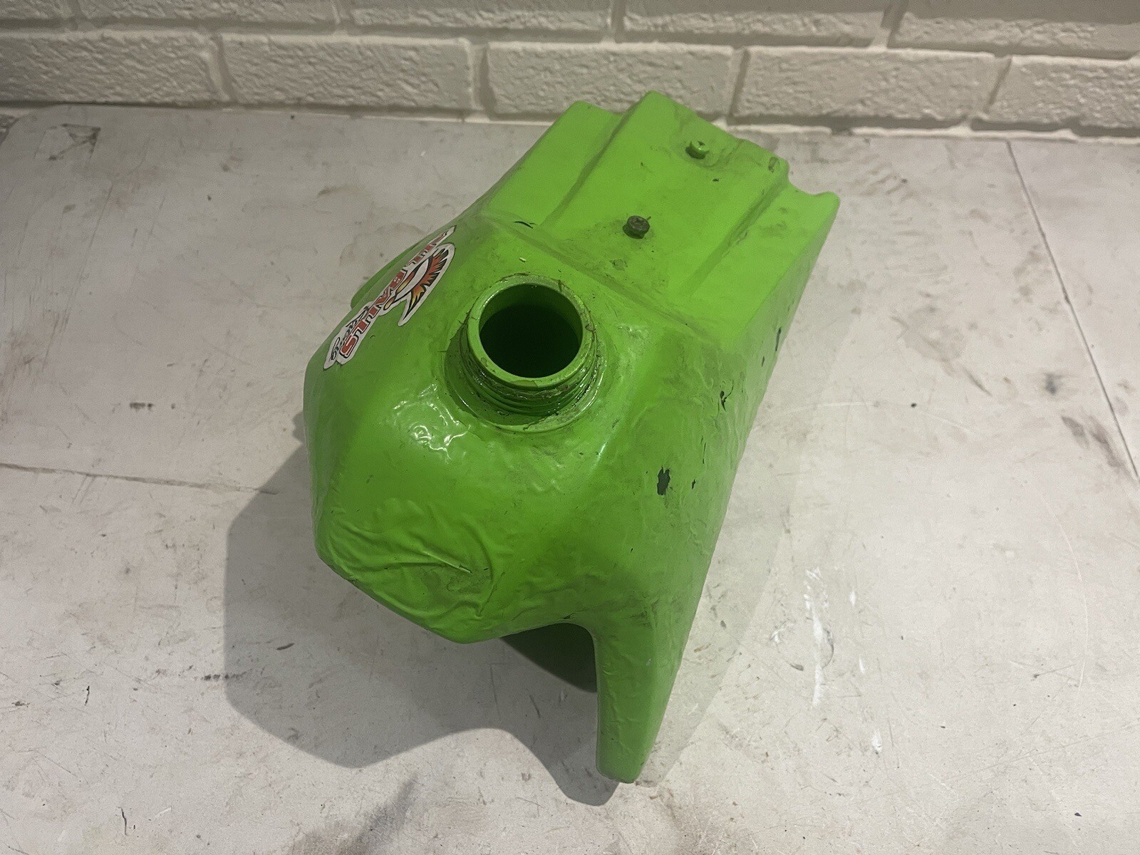 KAWASAKI KX 80 1998 / 1999 PETROL TANK FUEL TANK GASOLINE GAS (MAY FIT