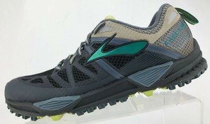 brooks cascadia 10 precio