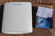 Ruckus R750 901-R750-WW00 Wi-Fi 6 4x4:4 Indoor Access Point Unleashed Warranty
