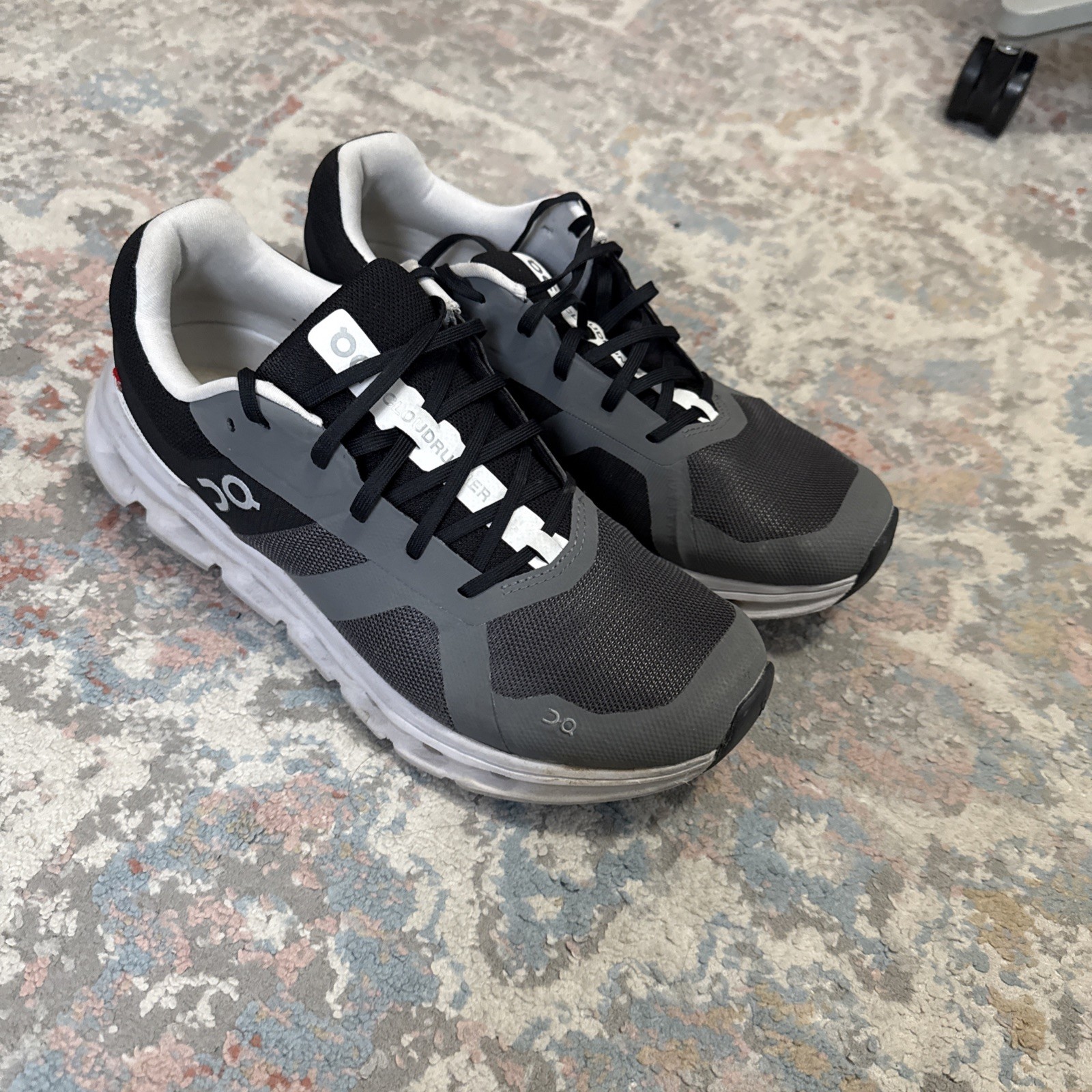 On Cloud Cloudrunner  Women’s Size 11 - image 1