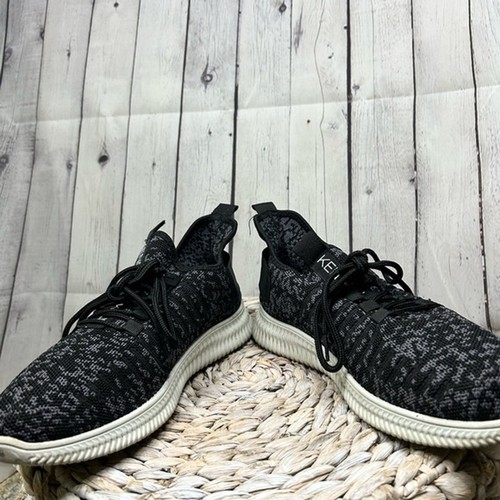 Kendall & Kylie Gym Training Sneakers Black and White Knit Size 10 - Picture 8 of 9