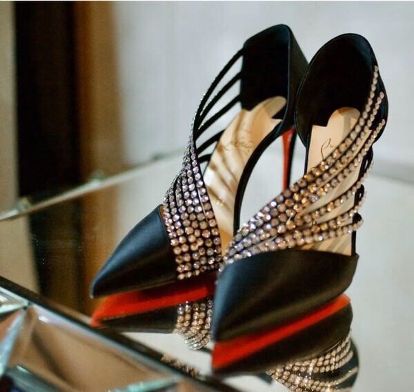 louboutin kate strass