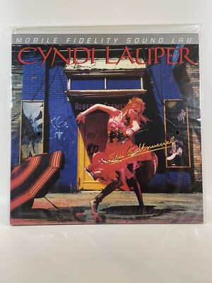 LP: Cyndi Lauper - She's So Unusual MFSL Silver Label LP MOFI 1