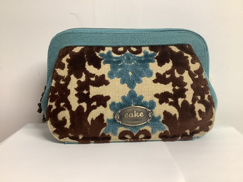 CAKE By Petunia Pickle Bottom Cameo Zipper Clutch Diaper Bag * READ**