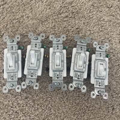5 P&S CSB15AC3-W White Grade 3-Way Toggle Light Switch 15A 120/277V