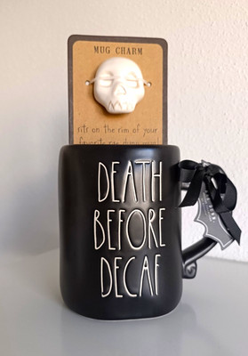Rae Dunn Tasse Halloween Death before Decaf + Mug Charm Neu 