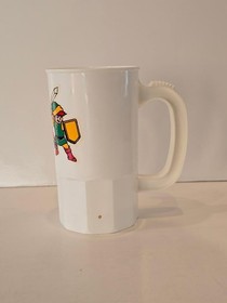 Vintage The Legend of Zelda Nintendo NES Plastic 14oz Cup - Mint condition.
