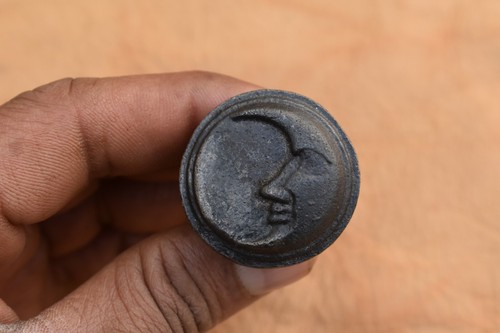 Vintage Cast Iron Knob Moon Face shape Drawer handle cupboard knobs 10 pcs - Picture 3 of 7