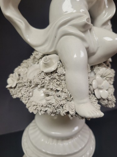 Vintage italienische weiße Porzellan Cherub/Putto Statue groß - Bild 3 von 13