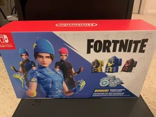 Nintendo Switch Fortnite Wildcat Console Bundle NEW - WITH CODE 