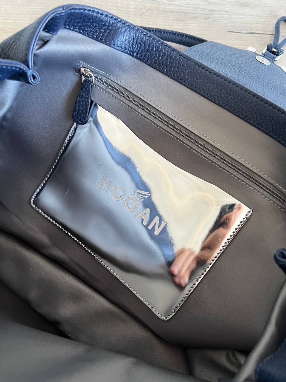 hogan blue leather bag — image 9