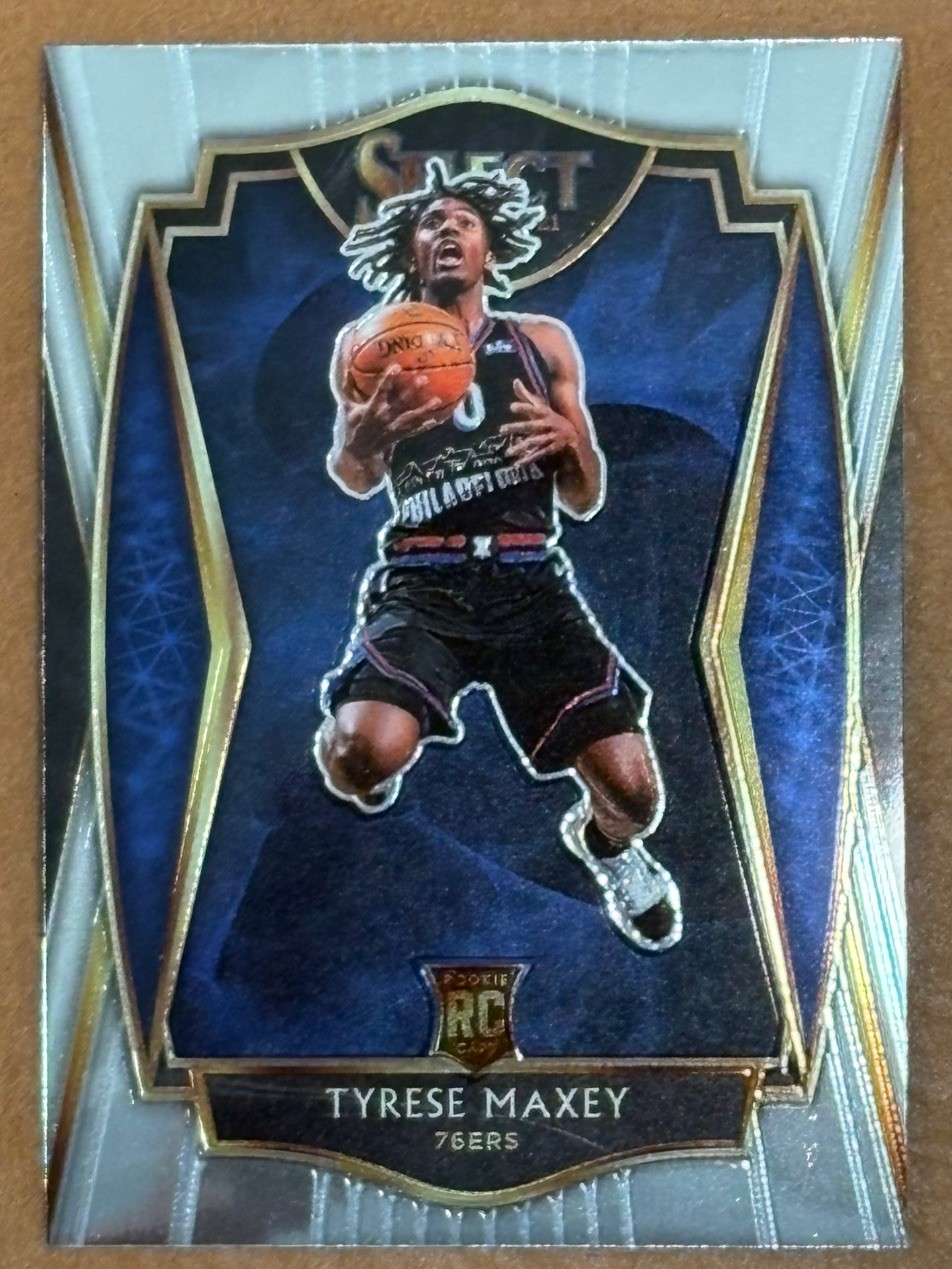 2020-21 Panini Select - Premier Level Tyrese Maxey #174 Silver Prizm (RC)
