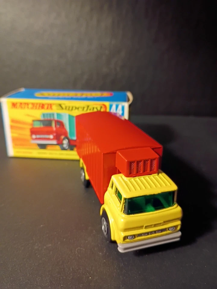 Matchbox Superfast #44 Refrigerator Truck 1970 Yellow/Red  Crisp Original G Box - Image 4 of 4