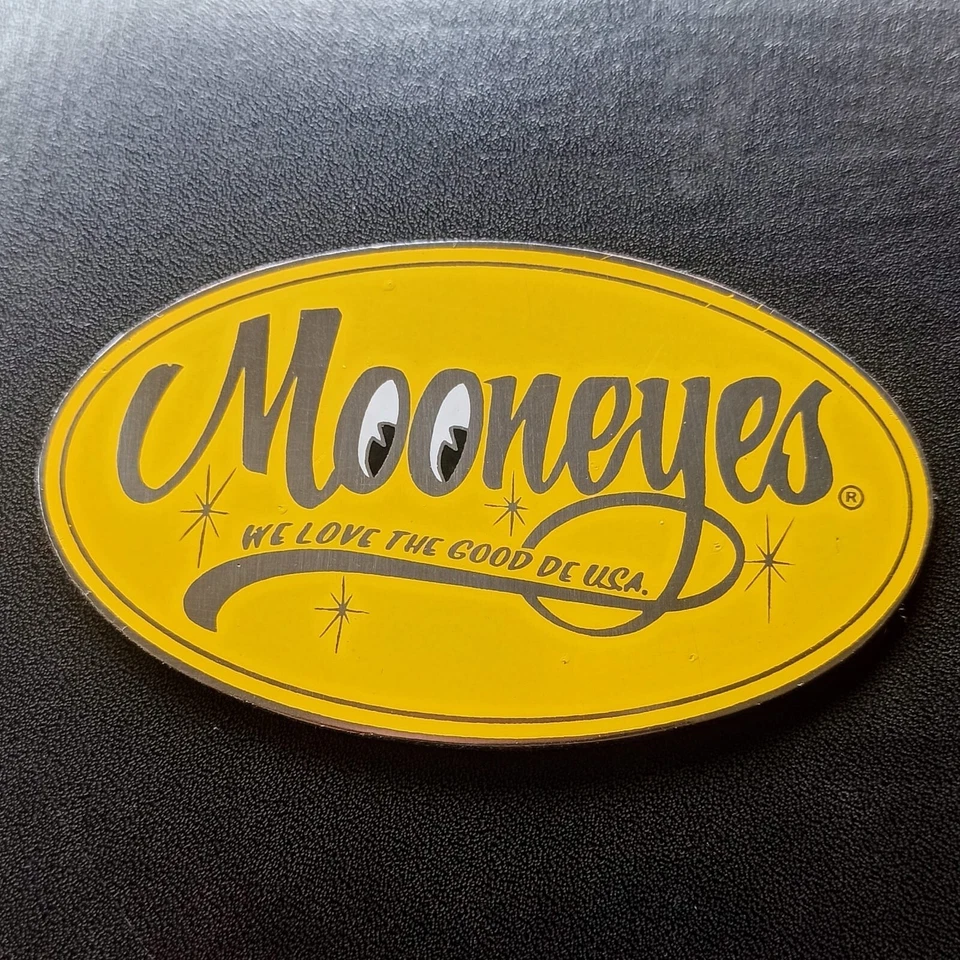 Emblem Mooneyes - Image 3 of 4