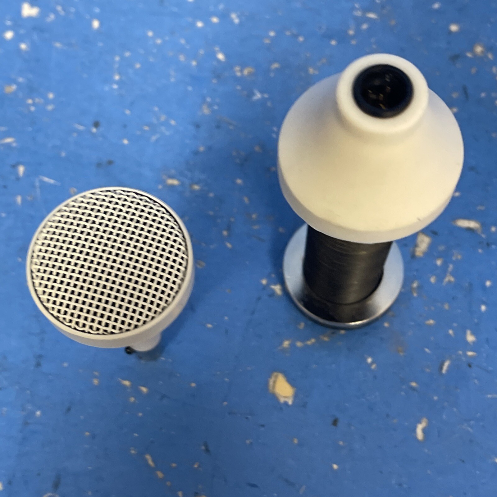 CLEARONE WHITE CEILING Ceiling Mic Array Kit White | eBay