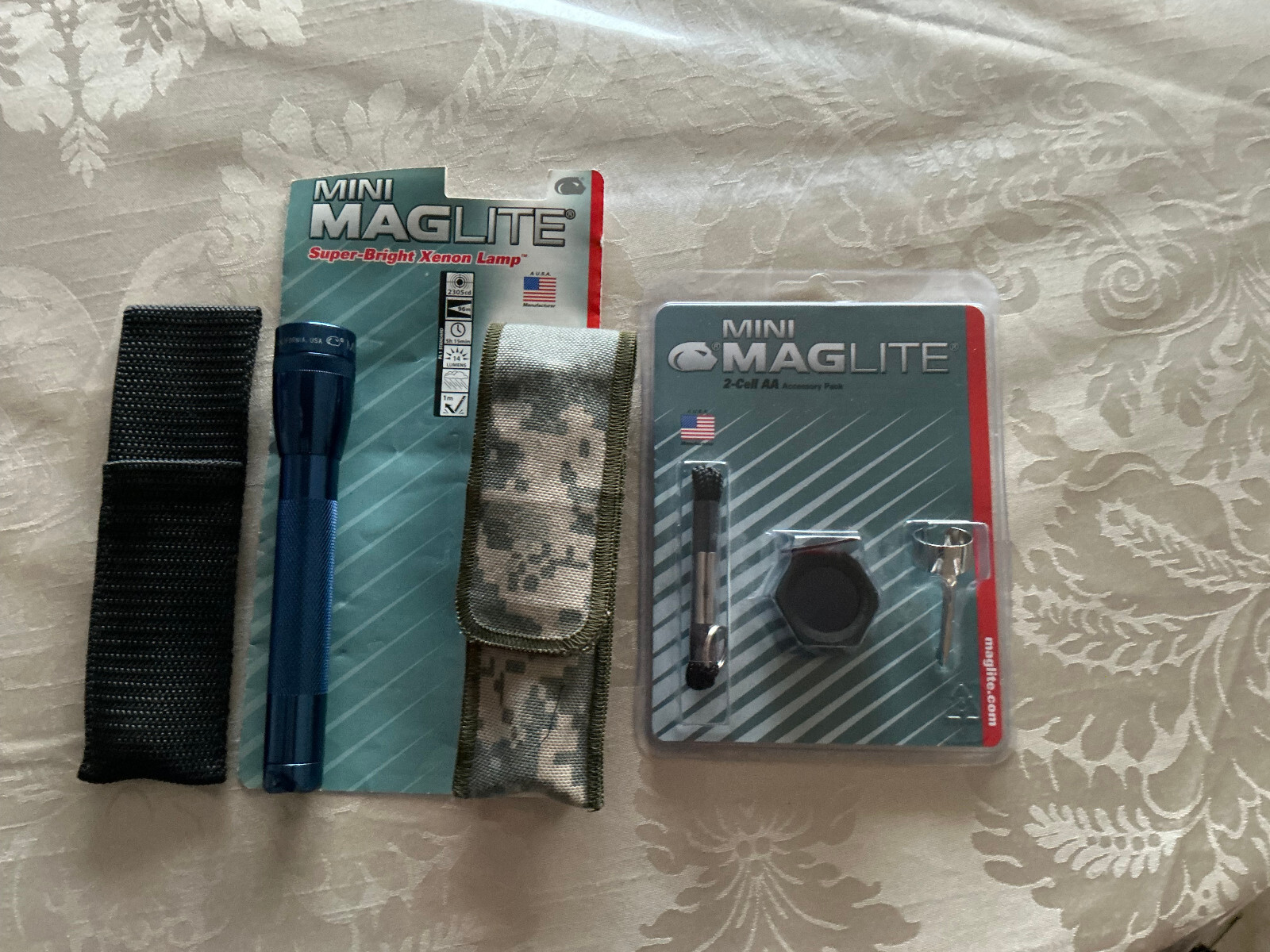 Lampe Maglife + accessoires pour le camping en famille et les soirées de lecture au jardin