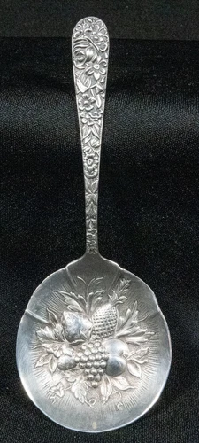 Sterling Silver Repousse Berry Spoon S. Kirk & Son 5-1/4" Long Gorgeous