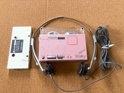 Toshiba Walky KT-AS10 Cassette Player FM/AM Radio Auto Reverse