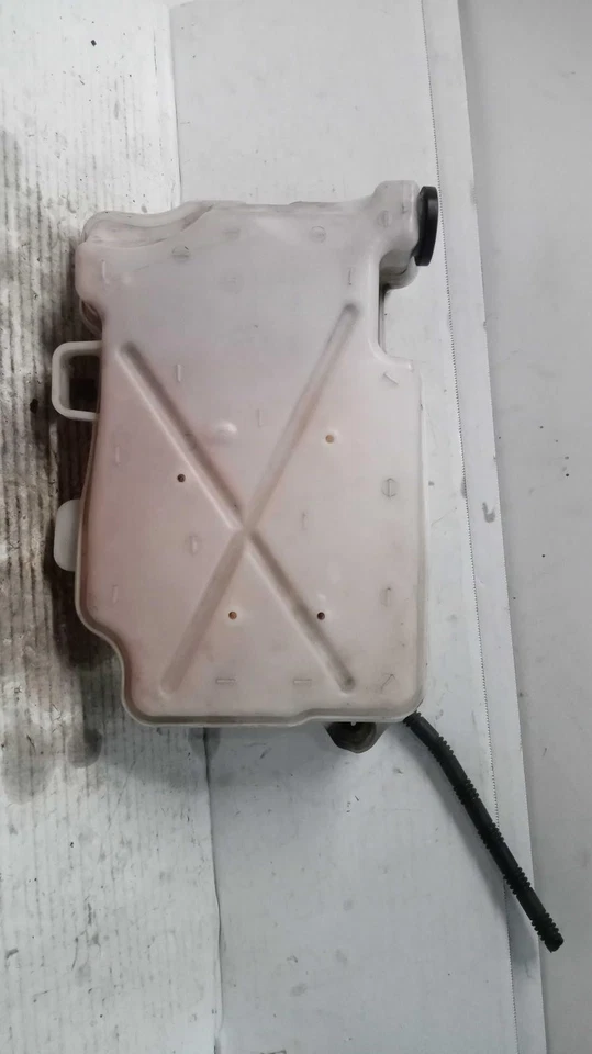 Used Washer Fluid Reservoir fits: 2017 Audi S3 lower Grade A - Image 2 of 4