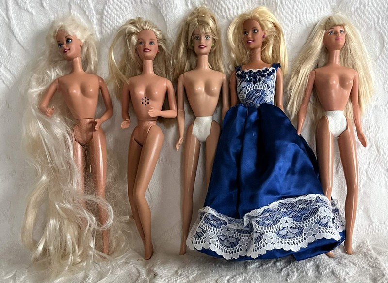 Barbies 1966 by Mattel , lot of 5