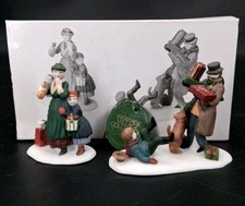 Department 56 Christmas Village Accessories Don’t Drop the Presents #5532-8